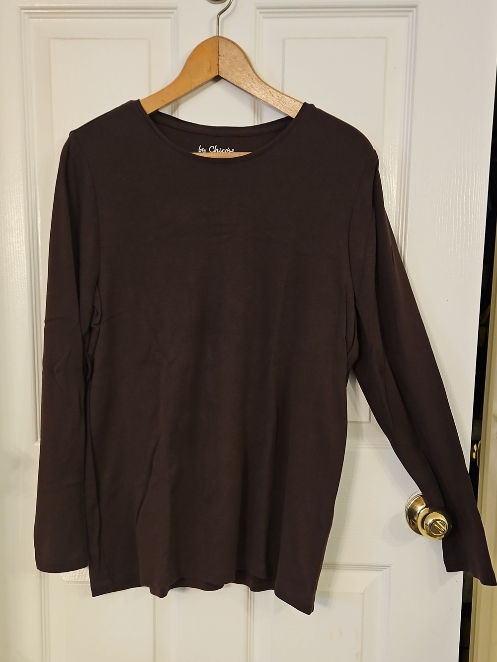 Chico's Women's Long-Sleeve Crewneck Tee in Chocolate
